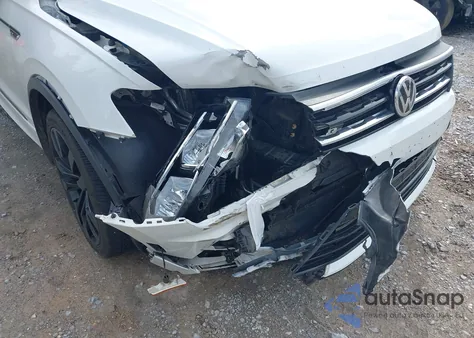 2021 Volkswagen Tiguan 2.0T Se/2.0T Se R-Line Black/2.0T Sel из США, поврежденный, VIN 3VV3B7AX5MM047864